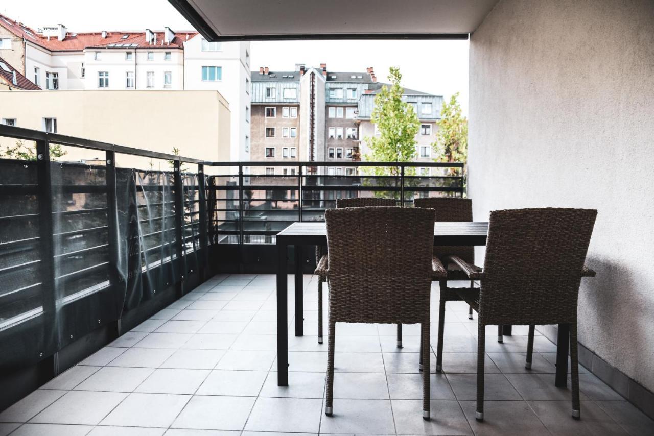 Flat 10 In The Old Town, 2 Bedrooms, Underground Parking *