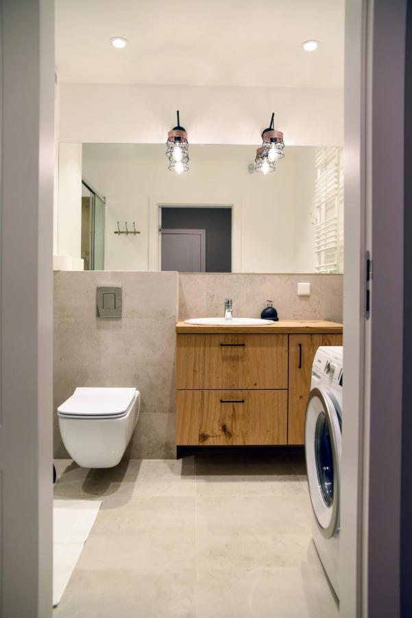 Flat 10 In The Old Town, 2 Bedrooms, Underground Parking Szczecin