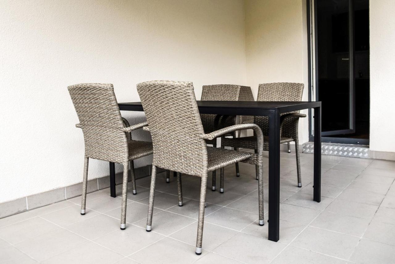 Flat 10 In The Old Town, 2 Bedrooms, Underground Parking Apartment Szczecin